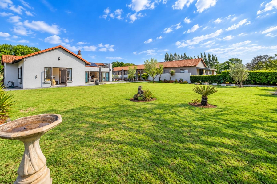 3 Bedroom Property for Sale in La Camargue Private Country Estate North West